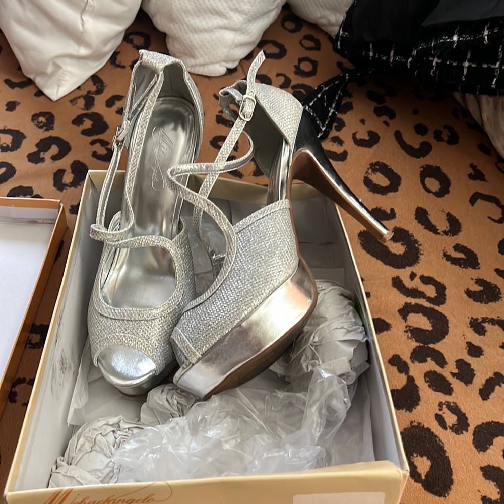 Sliver heels